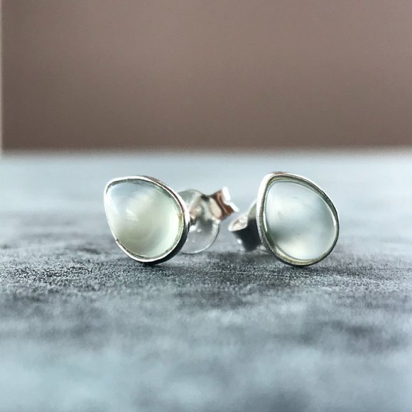 Genuine Gemstone Studs / S925 / - New, Never Worn - Picture 1 of 6